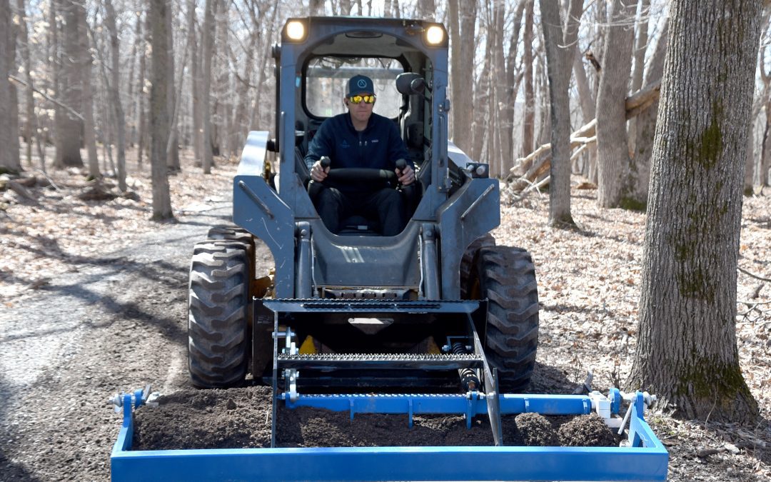 Choosing the Right Size of Land Plane Attachment