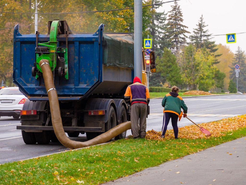Commercial Debris Loader