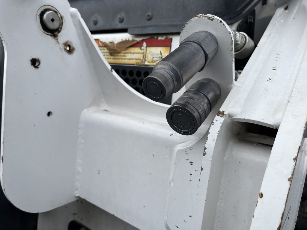 Mini Track Loader Hydraulic Coupler