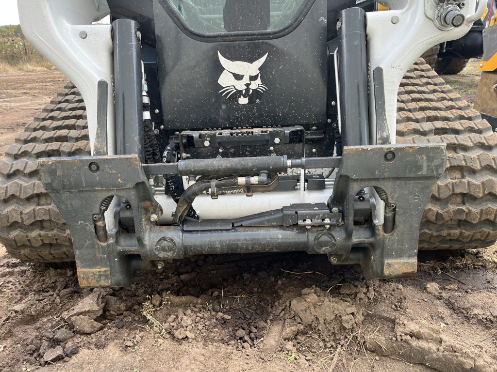 Skid Steer Universal Quick Attach