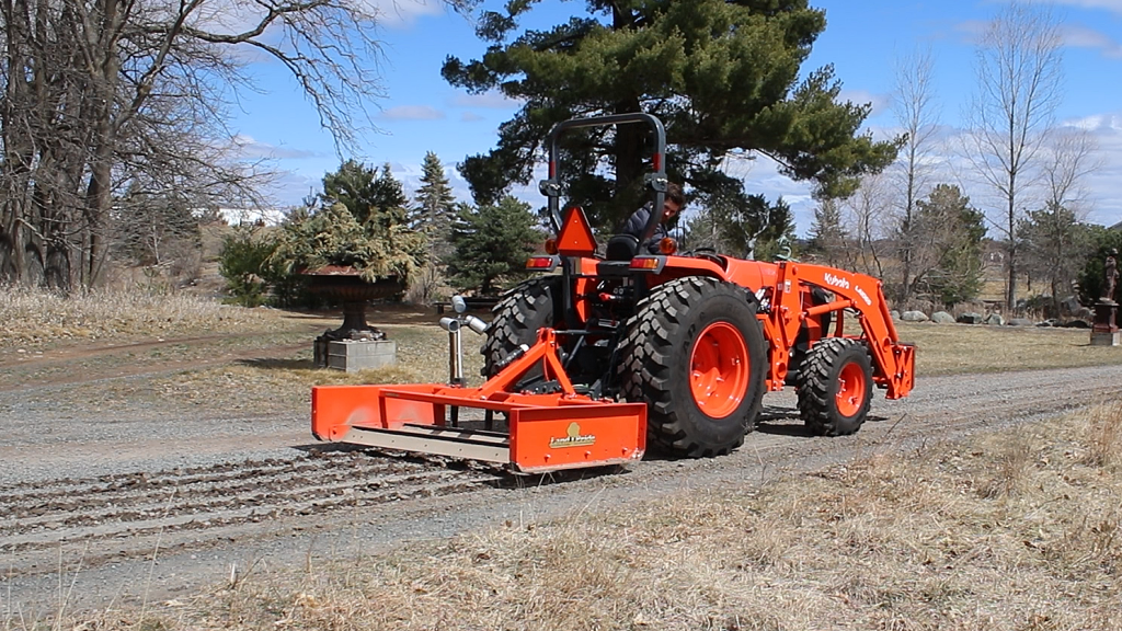 Tractor Rear Land Plane